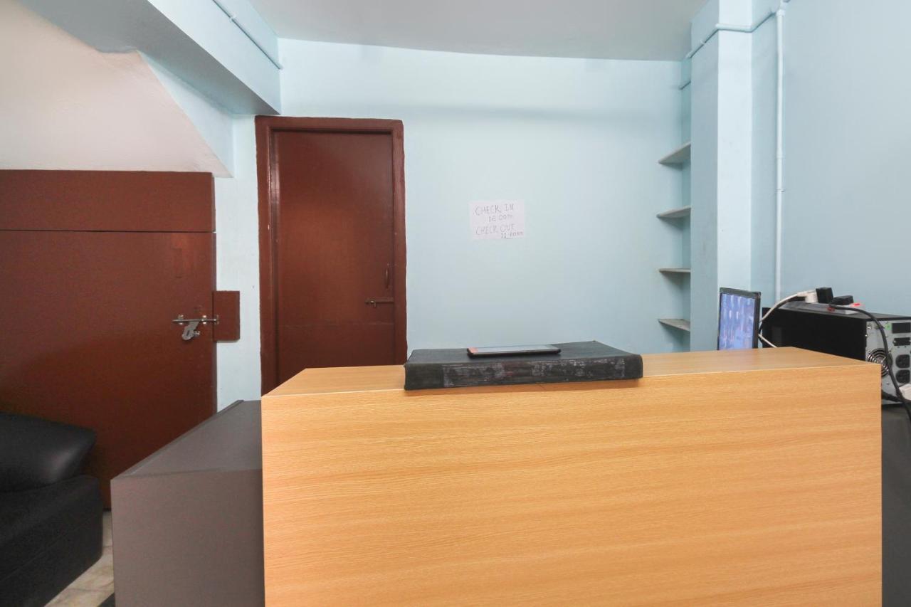 Oyo Flagship 48158 Ss Towers Hotel Podanur Exterior photo